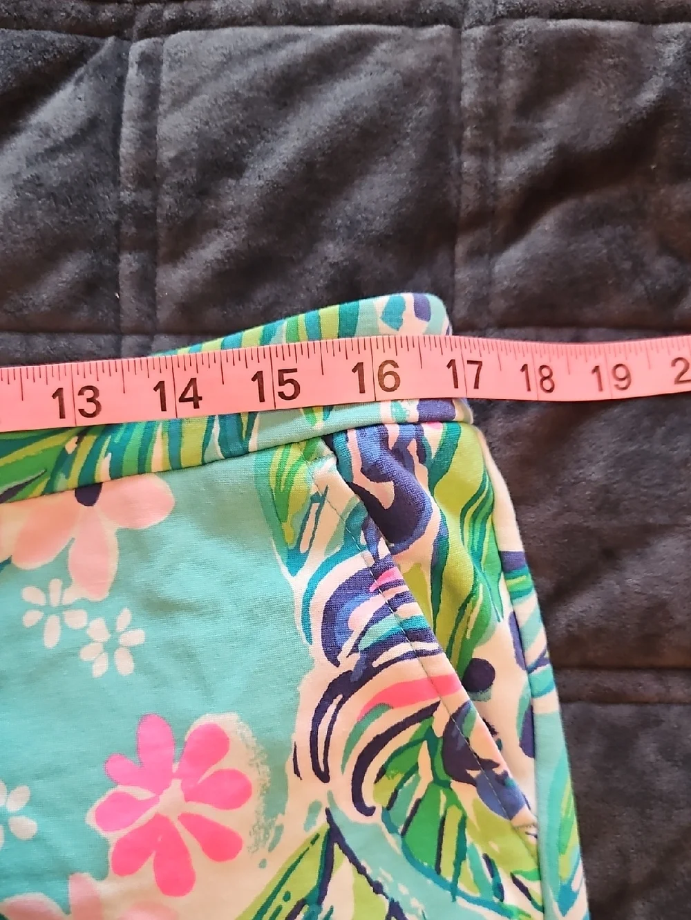 Lilly Pulitzer Turquoise Pink Green Floral Scallop Hem Shorts - Picture 6 of 11